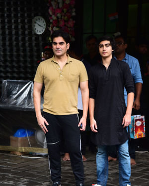Photos: Bollywood Celebs At Arpita Khan's Home For Ganesh Chaturthi | Picture 1679995