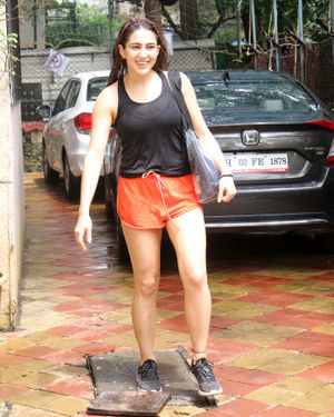Sara Ali Khan - Photos: Celebs Spotted at Gym | Picture 1682537