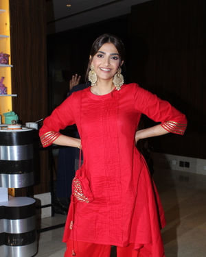 Sonam Kapoor Ahuja - Photos: Promotion Of Film The Zoya Factor | Picture 1682517