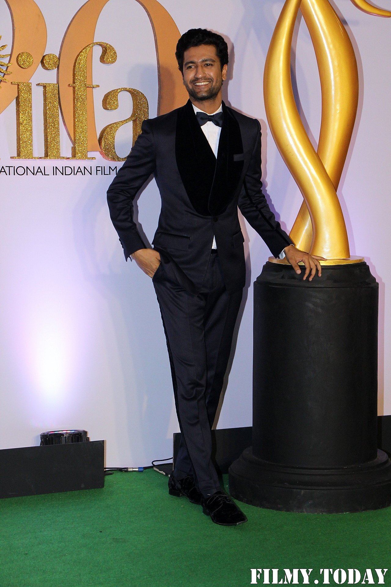 Vicky Kaushal - Photos: Celebs At The Green Carpet Of The IIFA Rocks 2019 | Picture 1682976