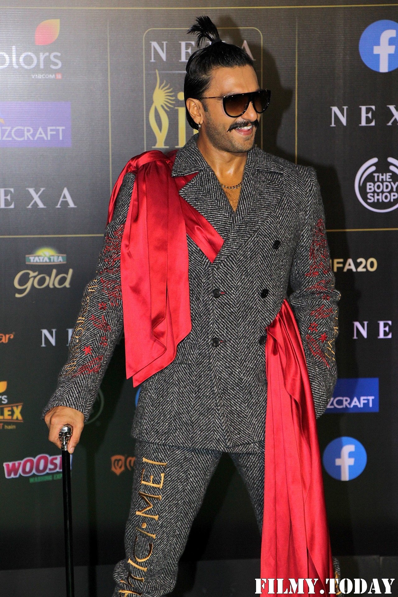 Ranveer Singh - Photos: Celebs At The Green Carpet Of The IIFA Rocks 2019 | Picture 1683587