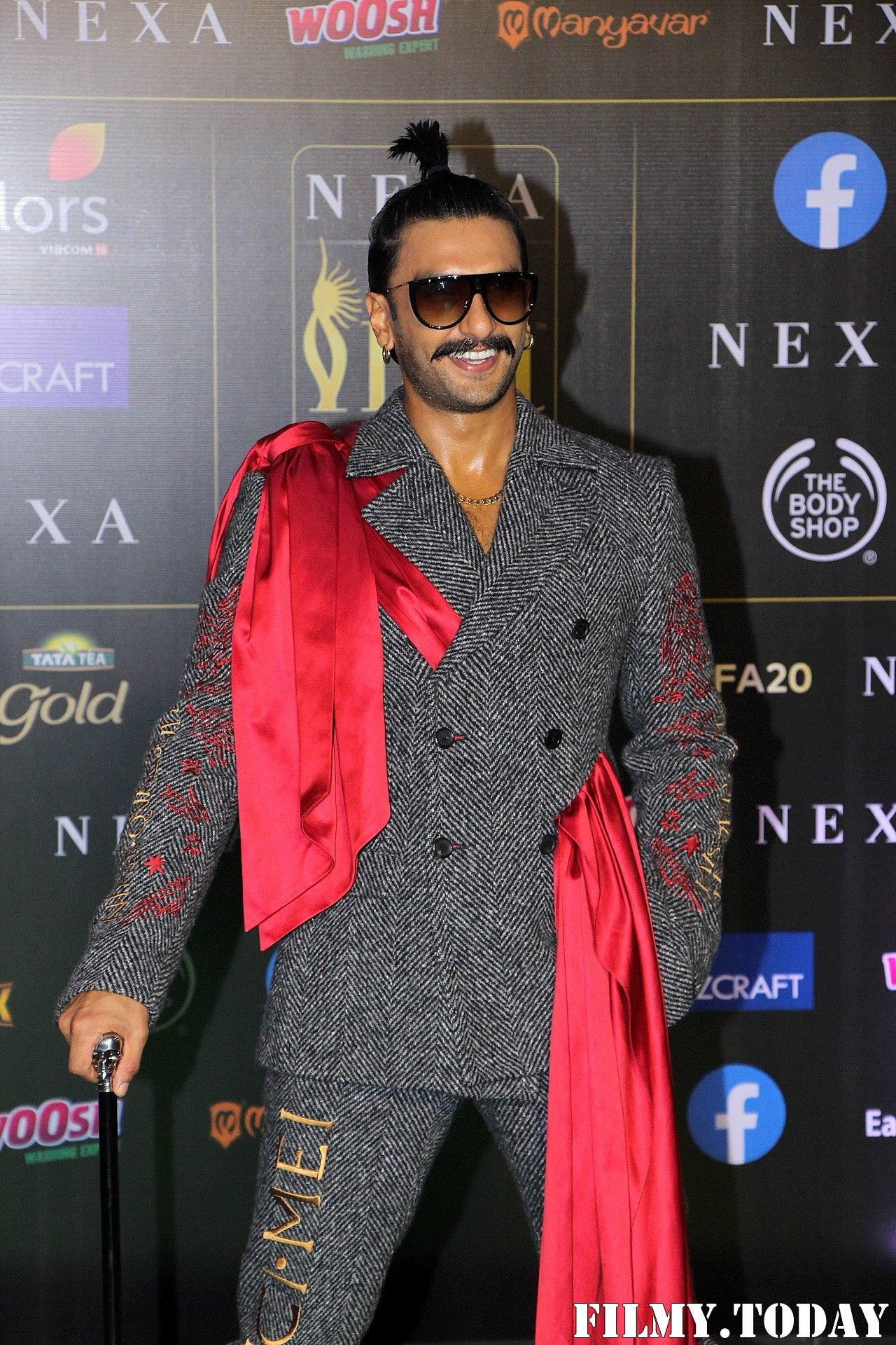 Ranveer Singh - Photos: Celebs At The Green Carpet Of The IIFA Rocks 2019 | Picture 1683591