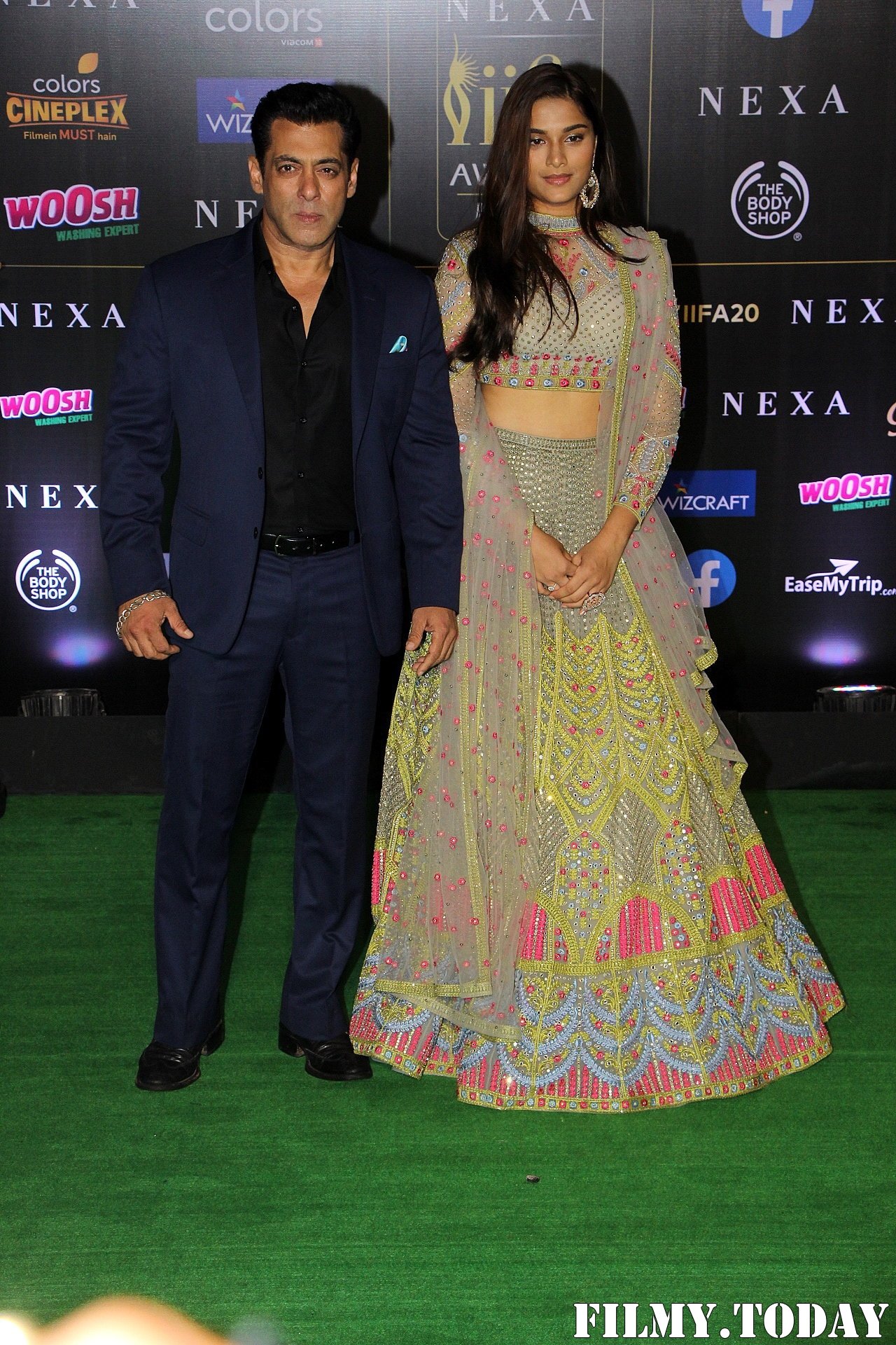 Photos: Celebs At The Green Carpet Of The IIFA Rocks 2019 | Picture 1683542