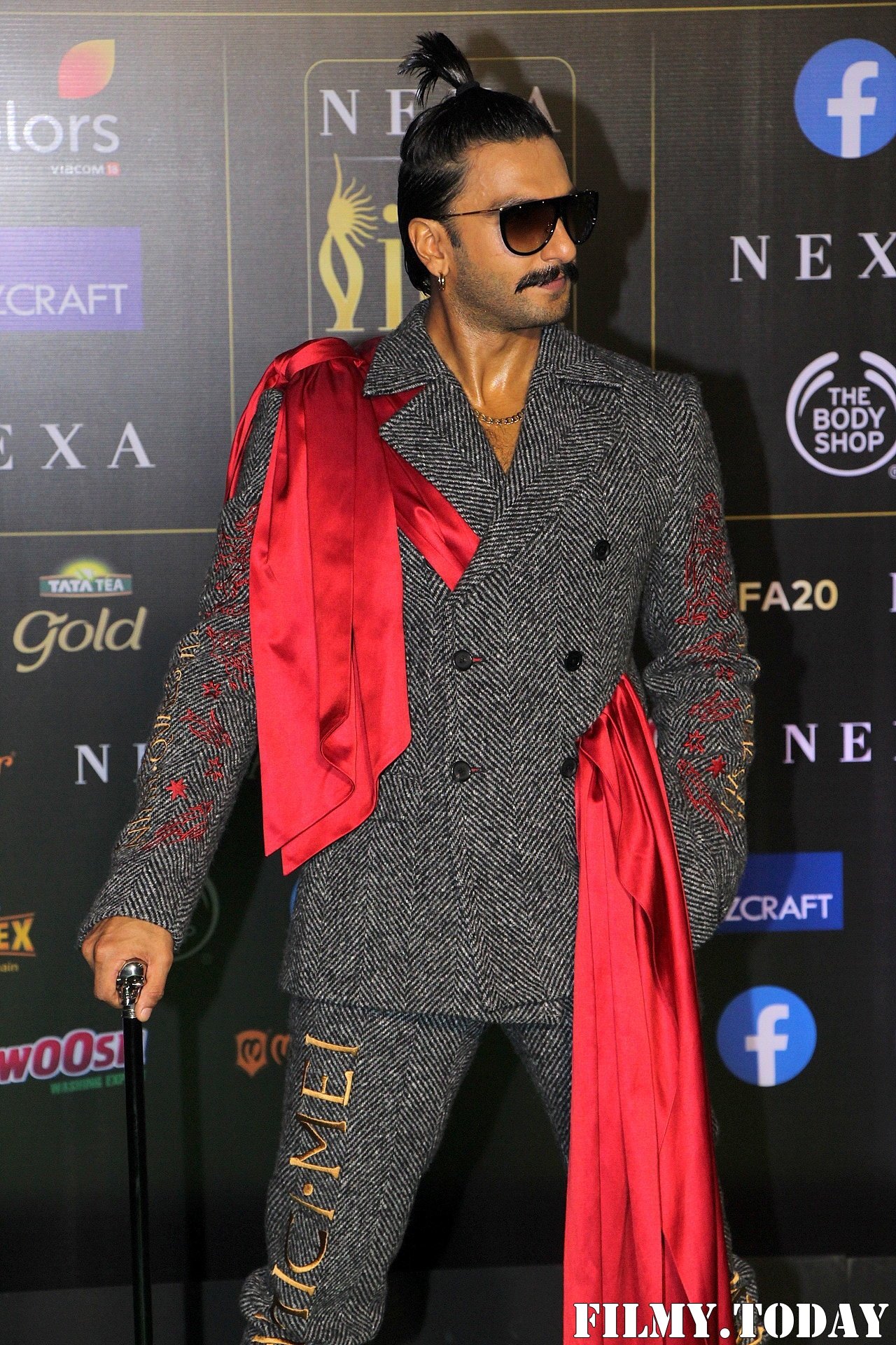 Ranveer Singh - Photos: Celebs At The Green Carpet Of The IIFA Rocks 2019 | Picture 1683581