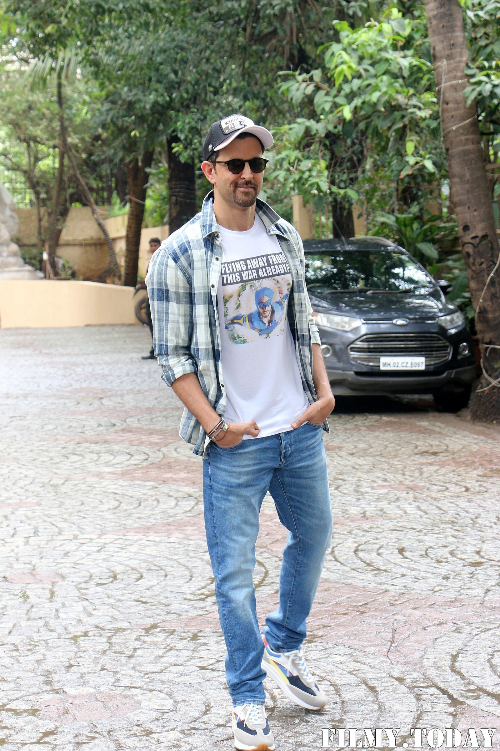 Photos: Hrithik Roshan Spotted During Promotions Of Film War | Picture 1683437