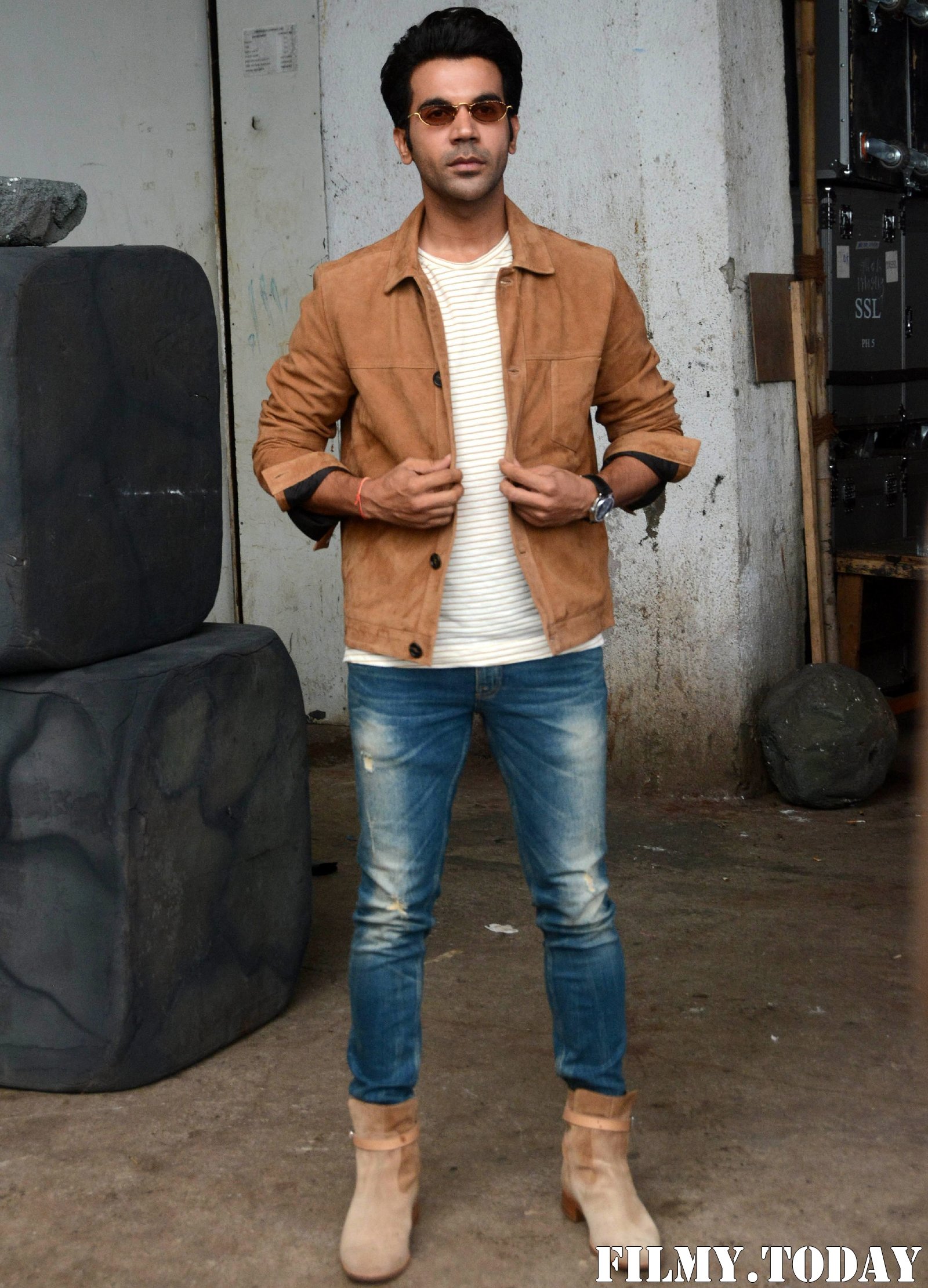 Rajkummar Rao - Photos: Promotion Of Film Made In China At The Sets Of Zee TV Dance India Dance | Picture 1683521