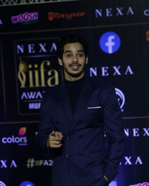 Ishaan Khattar - Photos: Green Carpet Of IIFA Awards 2019