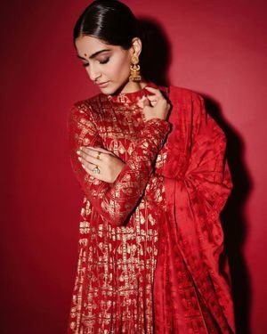 Photos: Sonam Kapoor At The Zoya Factor Promotions | Picture 1685146