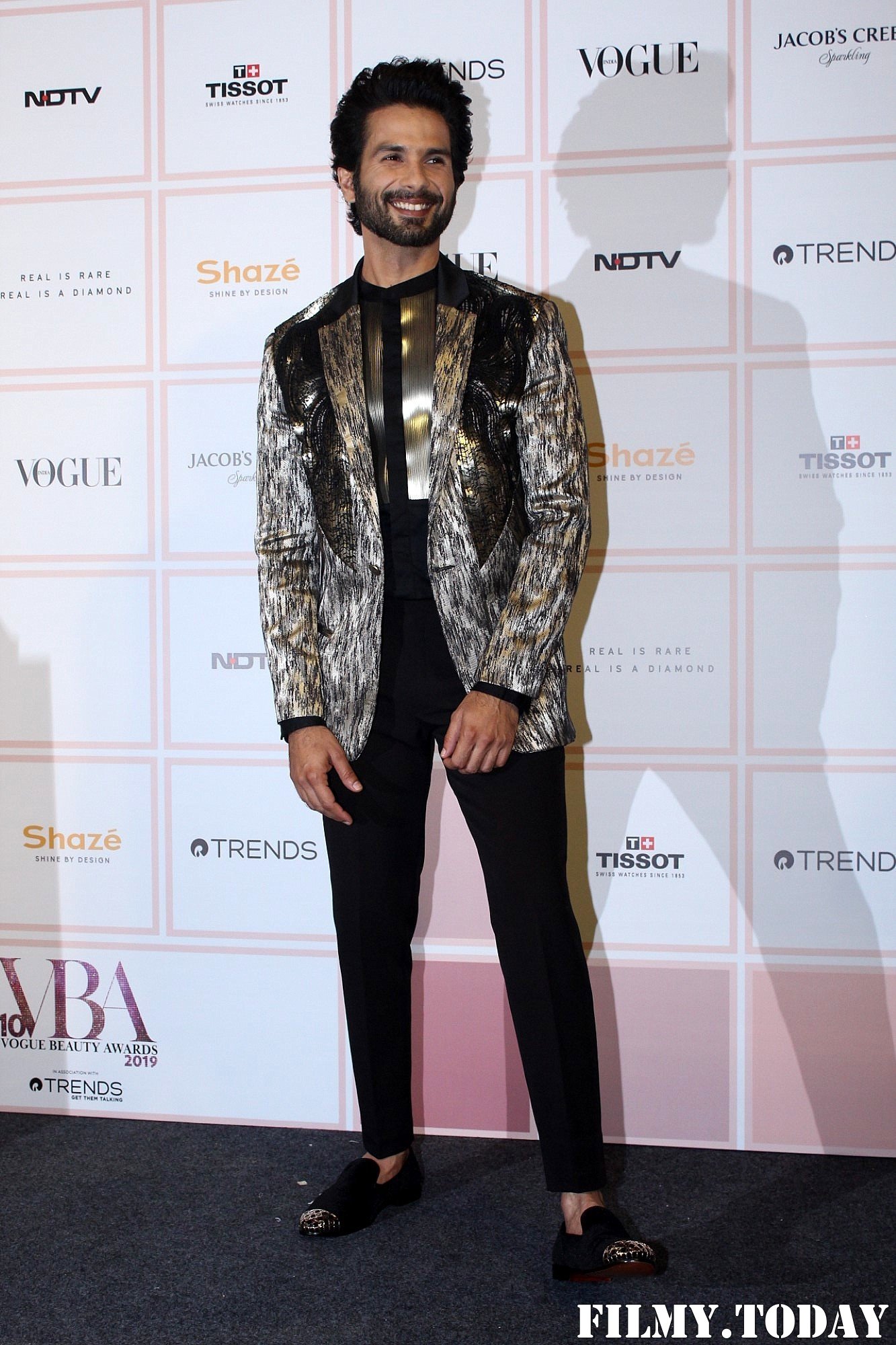 Shahid Kapoor - Photos: Celebs At Vogue Beauty Awards 2019 | Picture 1686952