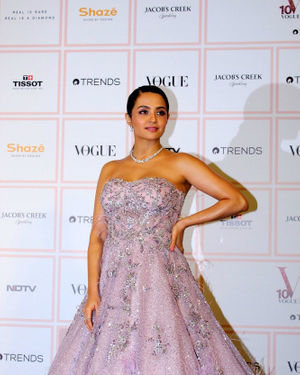 Surveen Chawla - Photos: Celebs At Vogue Beauty Awards 2019 | Picture 1686954