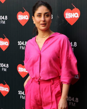 Kareena Kapoor - Photos: Celebs At Recording Of What Women Want At Mehboob Studio | Picture 1718884
