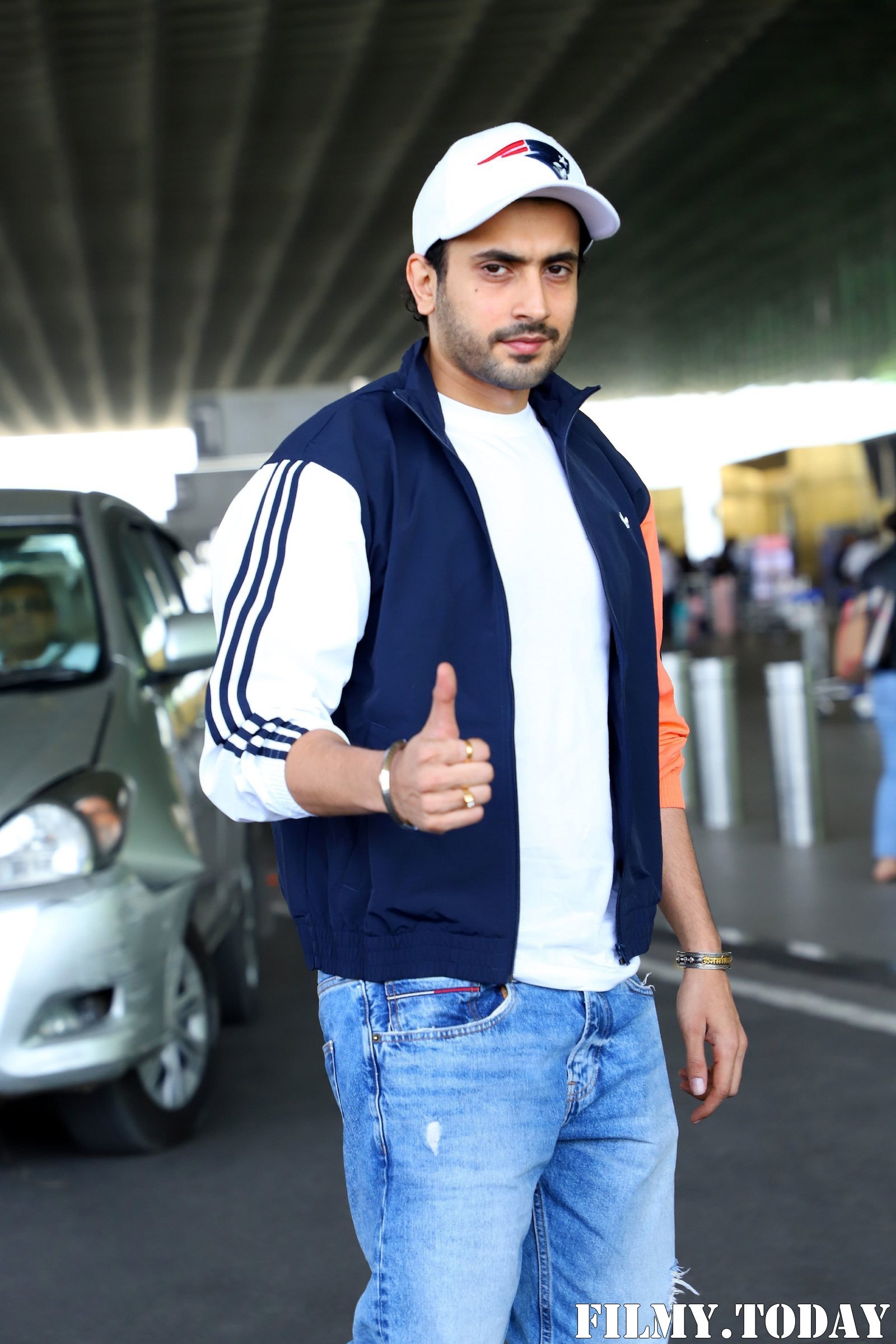 Photos: Celebs Snapped At Airport As They Leave For Filmfare Awards | Picture 1721697