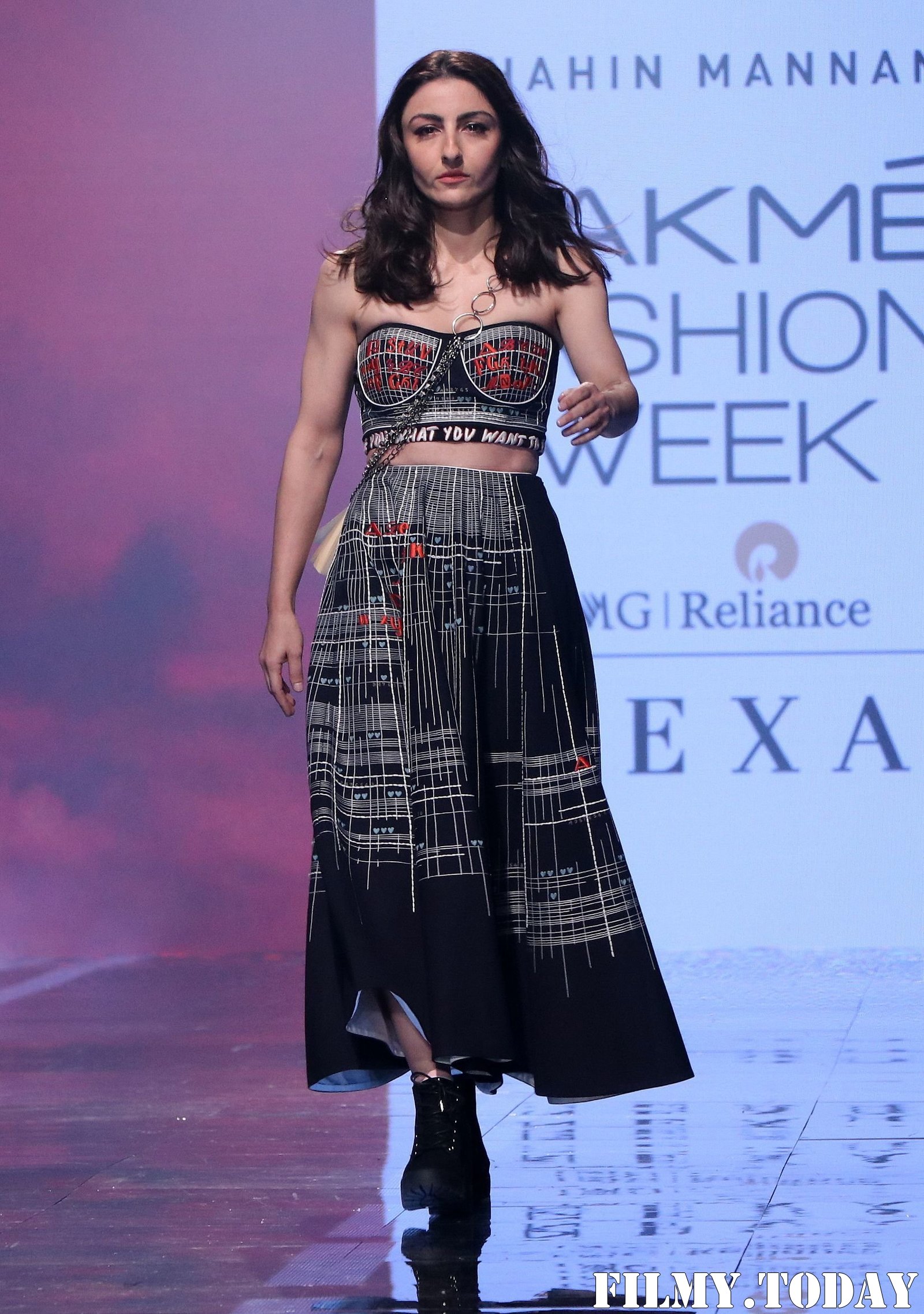 Photos: Soha Ali Khan At Lakme Fashion Week Summer Resort 2020 | Picture 1721669