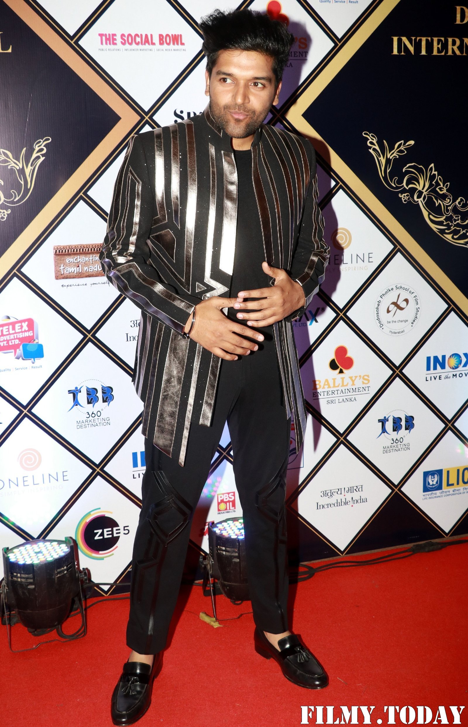 Photos: Dadasaheb Phalke Awards 2020 At Taj Lands End | Picture 1722140