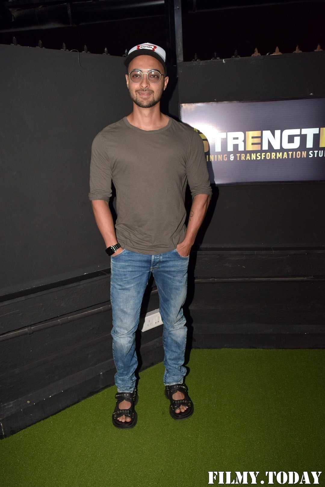 Aayush Sharma - Photos: Celebs At The Launch Of RD Fitness At Ramee Hotel | Picture 1714470