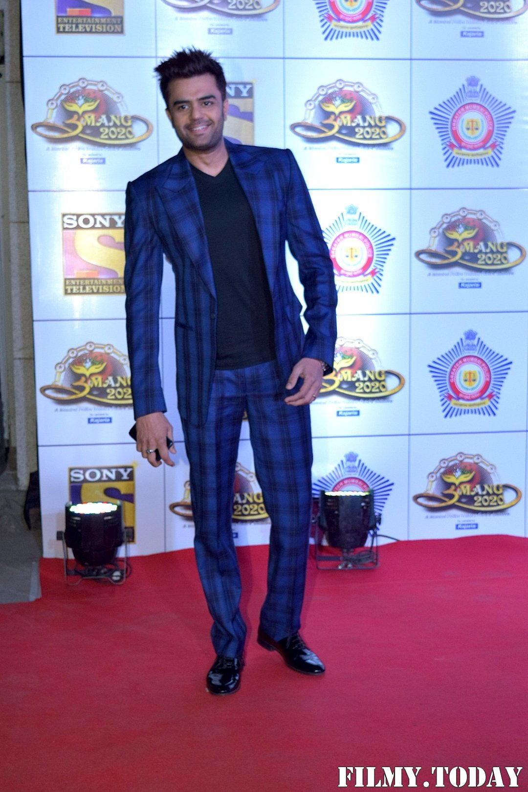 Manish Paul - Photos: Celebs At Umang Police Festival At Jio World Centre | Picture 1716146