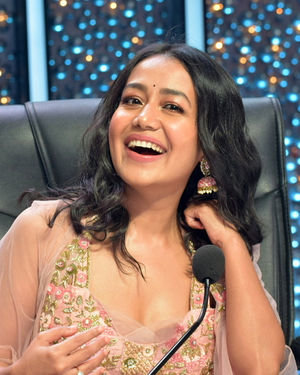 Neha Kakkar - Photos: Promotion Of Film Malang On The Sets Of Indian Idol | Picture 1716490