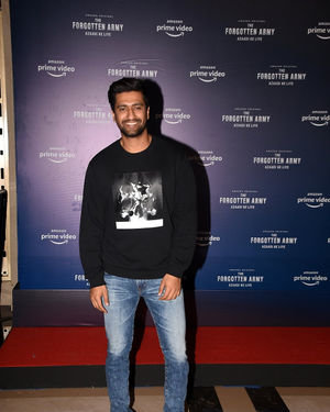 Vicky Kaushal - Photos: Screening Of The Forgotten Army At Pvr Icon | Picture 1716719