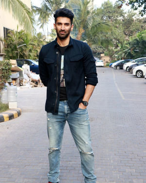 Aditya Roy Kapur - Photos: Promotion Of Film Malang At Jw Marriot | Picture 1717423