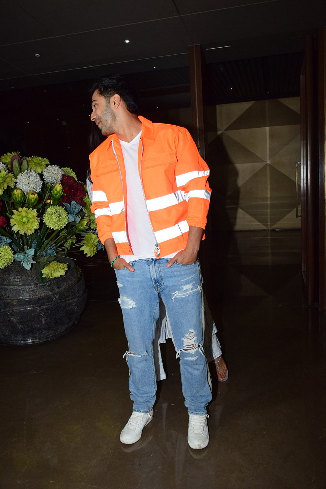 Photos: Coolie No 1 Wrap Up Party At Jackky Bhagnani's House | Picture 1724244