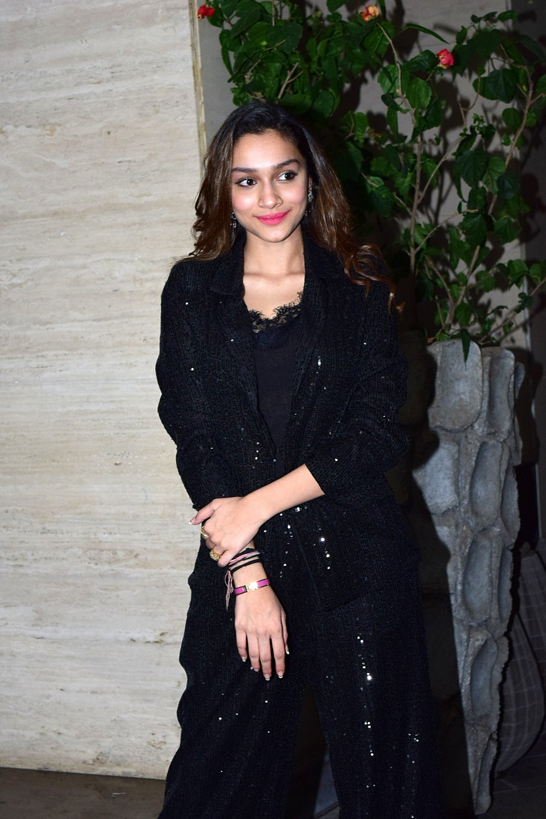 Alfia Jafry - Photos: Coolie No 1 Wrap Up Party At Jackky Bhagnani's House | Picture 1724264