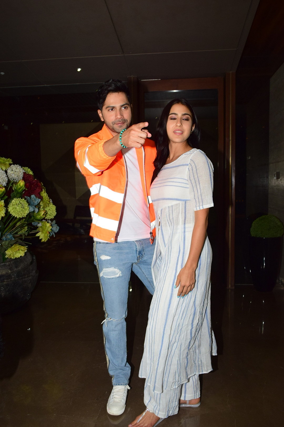 Photos: Coolie No 1 Wrap Up Party At Jackky Bhagnani's House | Picture 1724229