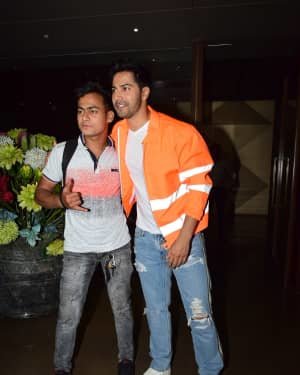 Photos: Coolie No 1 Wrap Up Party At Jackky Bhagnani's House | Picture 1724245