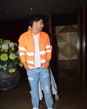 Photos: Coolie No 1 Wrap Up Party At Jackky Bhagnani's House | Picture 1724243
