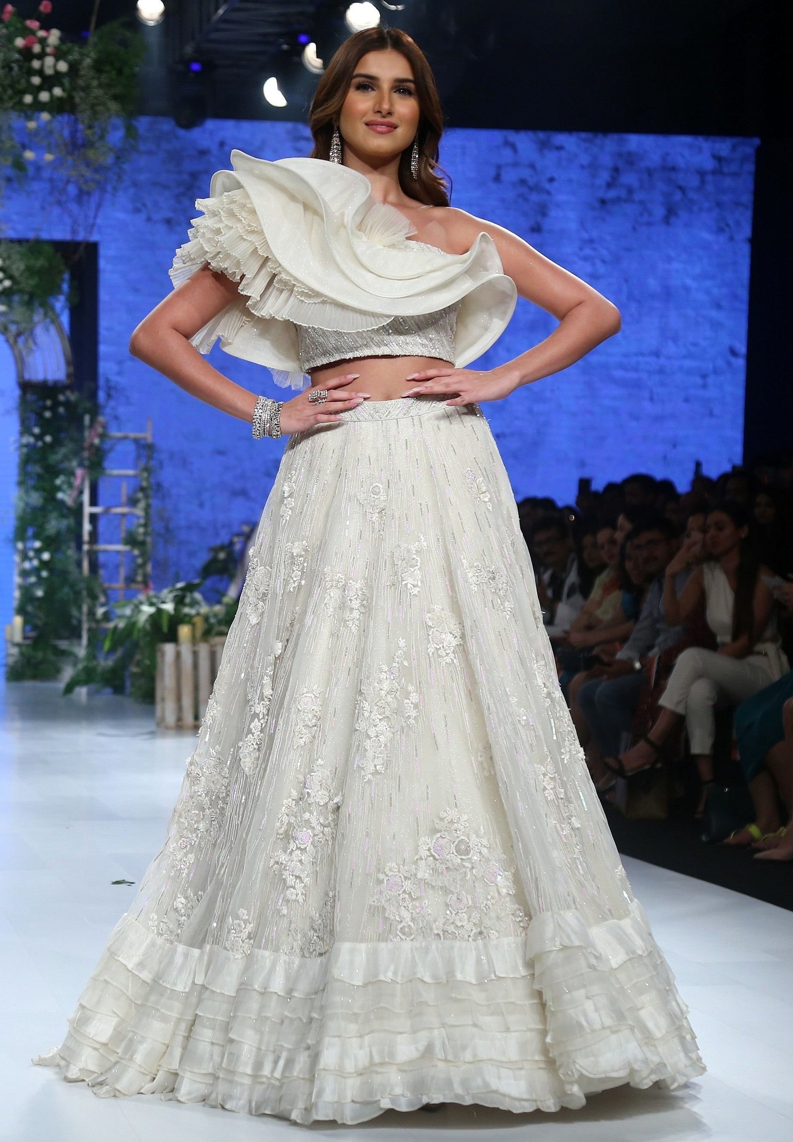 Tara Sutaria - Photos: Bombay Times Fashion Week 2020 Day 3 | Picture 1726747