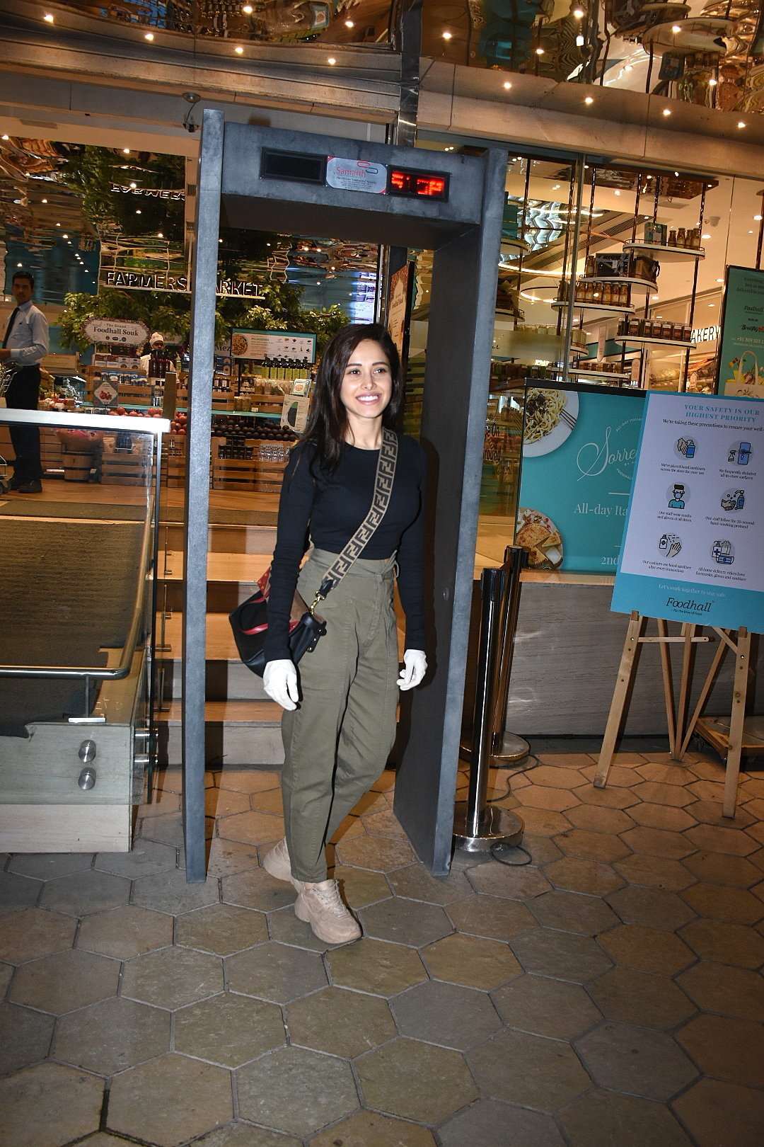 Photos: Nushrat Barucha Spotted At Food Hall | Picture 1726914