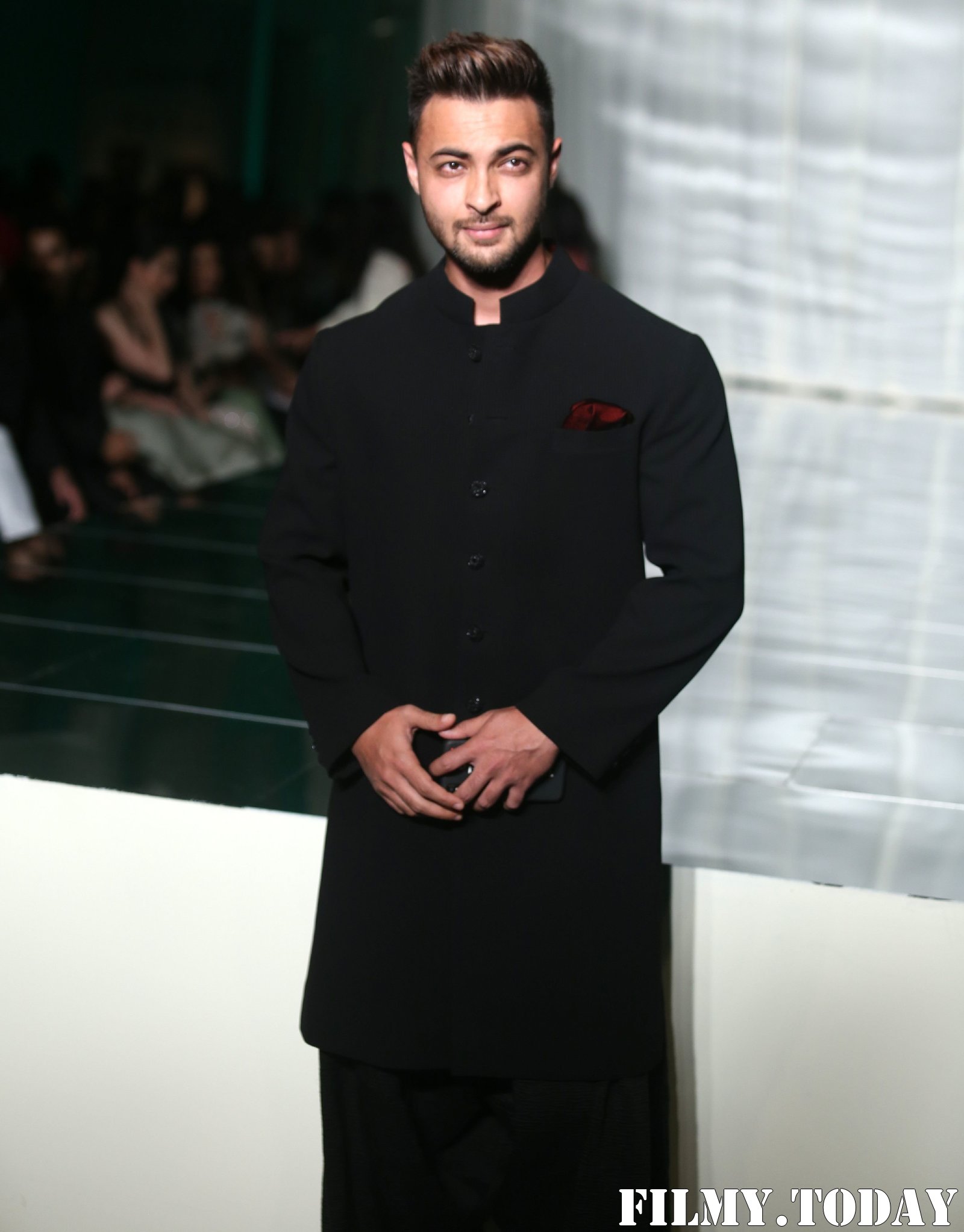 Aayush Sharma - Photos: Manish Malhotra's Show At Lakme Fashion Week In Mumbai | Picture 1677111