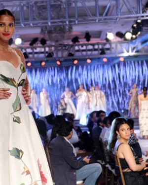 Photos: Celebs Walks The Ramp at Forever Mark's Red Carpet Collection Show | Picture 1632598