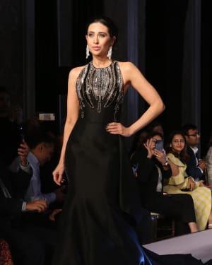 Karisma Kapoor - Photos: Celebs Walks The Ramp at Forever Mark's Red Carpet Collection Show