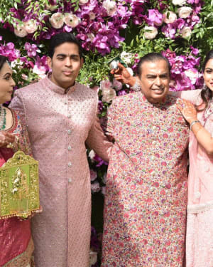 Photos: Akash Ambani & Shloka Mehta Wedding at Jio World Centre | Picture 1634022