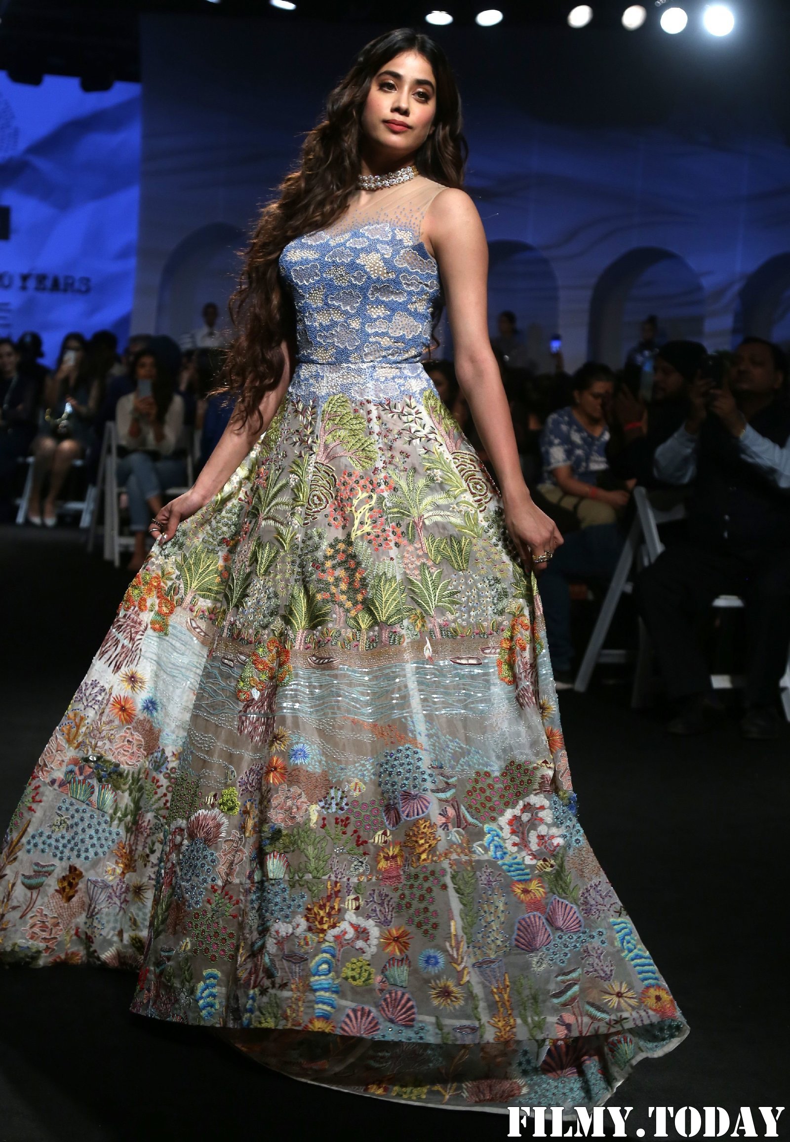 Janhvi Kapoor - Photos: Opening Show Of Lakme Fashion Week 2020 At Jio Garden | Picture 1720091