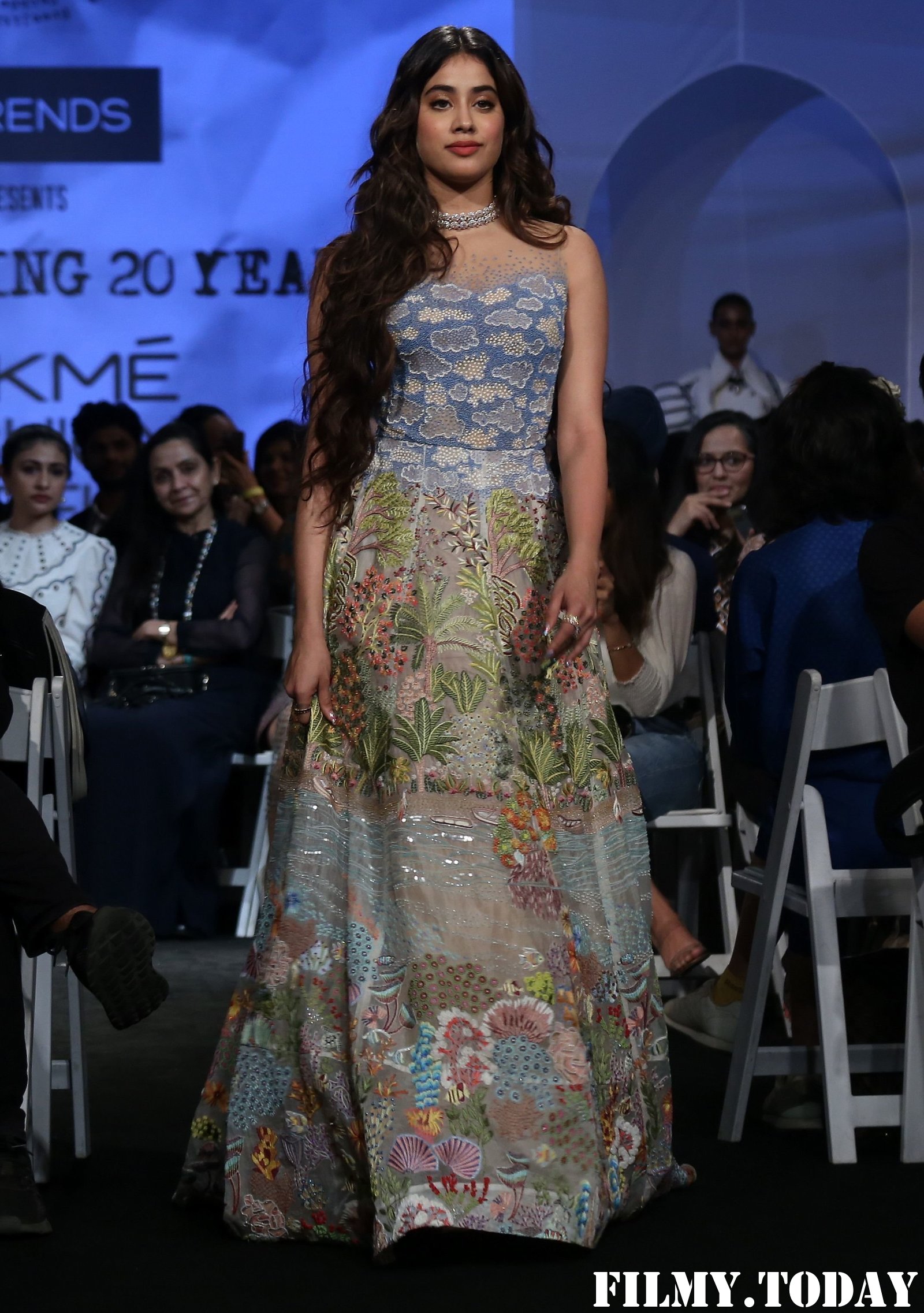 Janhvi Kapoor - Photos: Opening Show Of Lakme Fashion Week 2020 At Jio Garden | Picture 1720093