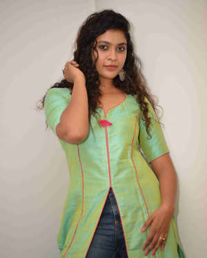 Mahati (Kannada Actress) - Hangover Kannada Film Press Meet Photos