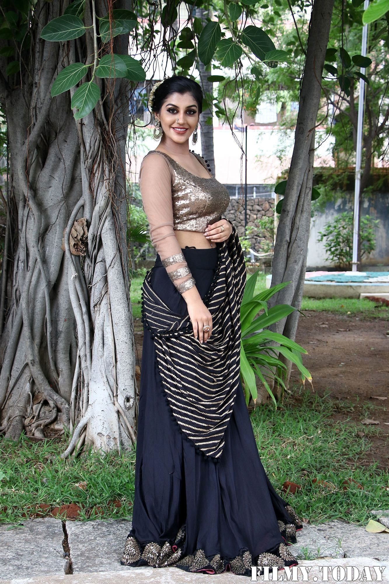 Yaashika Aanand - Zombie Tamil Movie Audio Launch Photos | Picture 1677245
