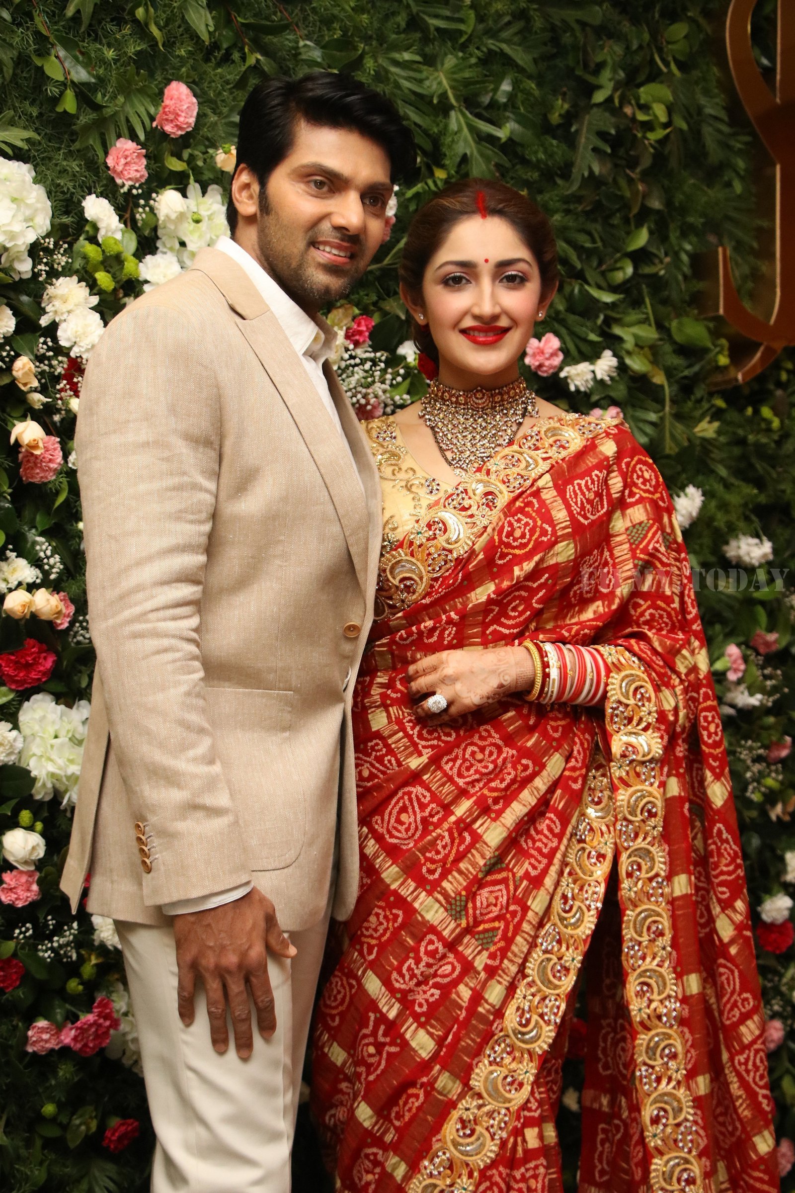 Arya And Sayesha Saigal Wedding Reception Photos | Picture 1635868