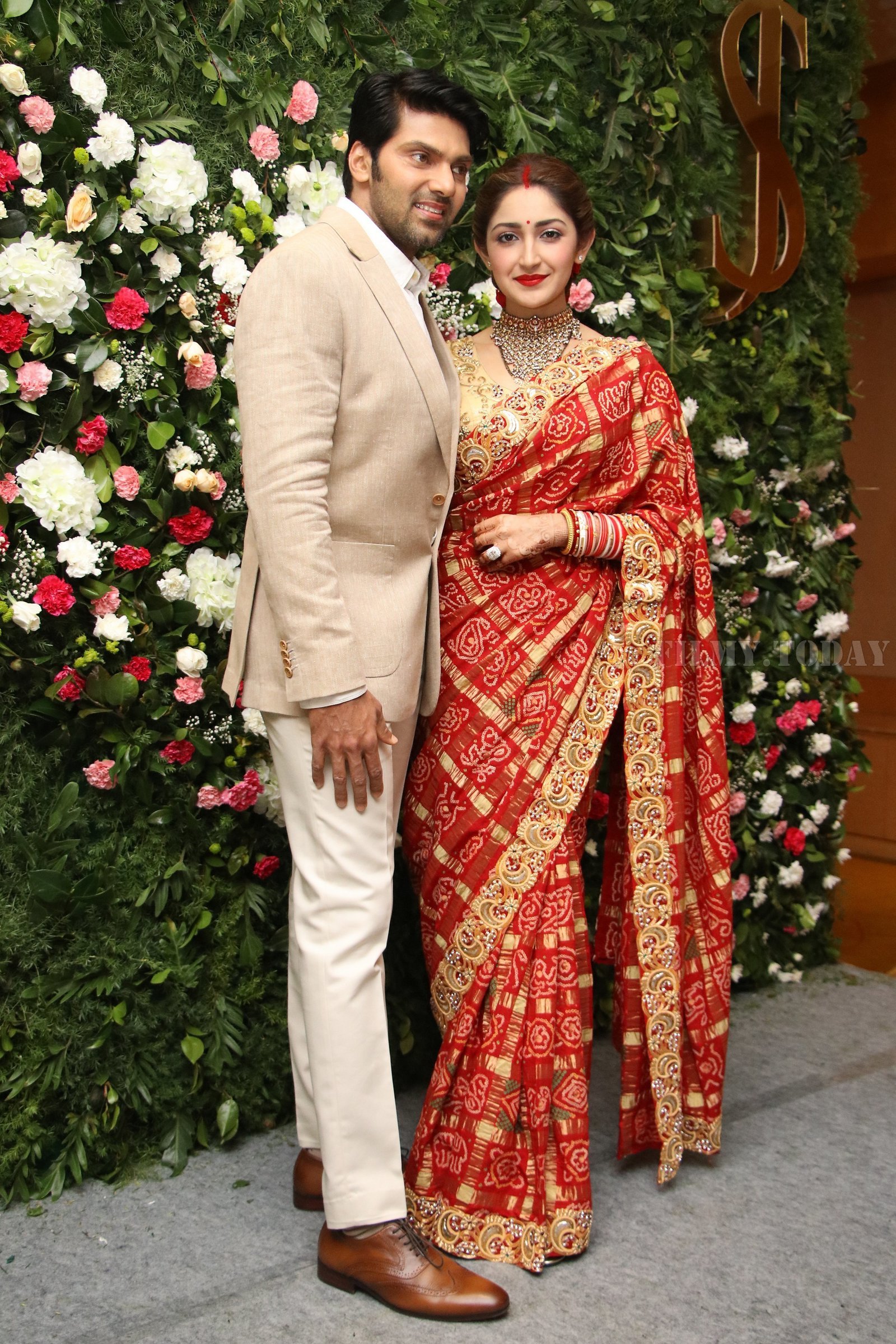 Arya And Sayesha Saigal Wedding Reception Photos | Picture 1635869