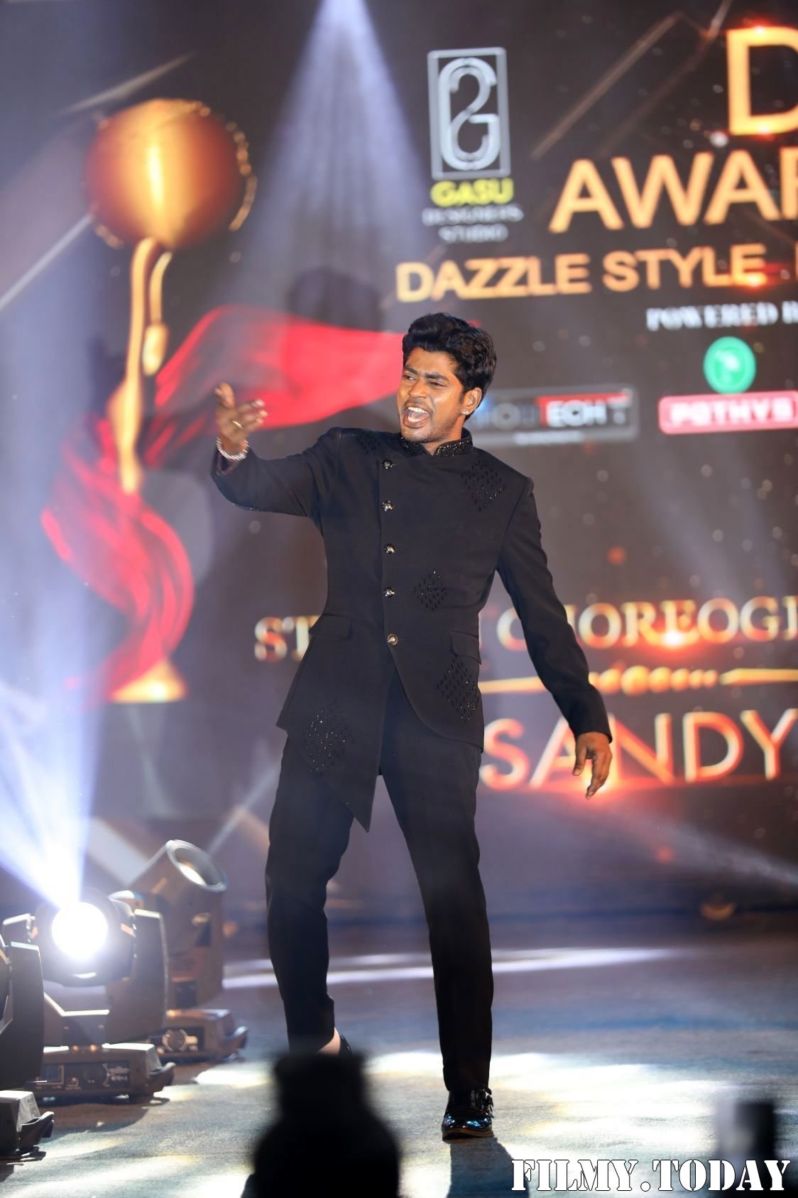 D Awards And Dazzle Style Icon Awards 2019 Photos | Picture 1692909