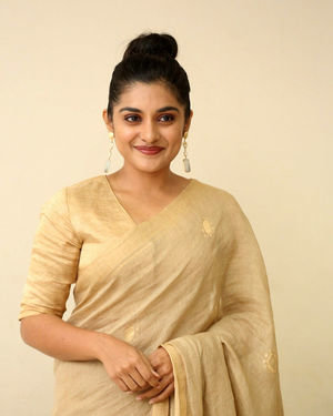Nivetha Thomas - Darbar Movie Pre Release Event At Hyderabad Photos | Picture 1712255