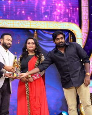 Zee Tamil Awards 2020 Photos