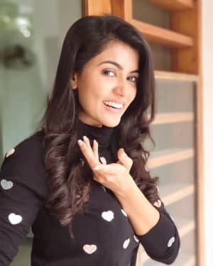 Anju Kurian New Photos | Picture 1727800