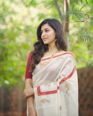 Anju Kurian New Photos | Picture 1727731