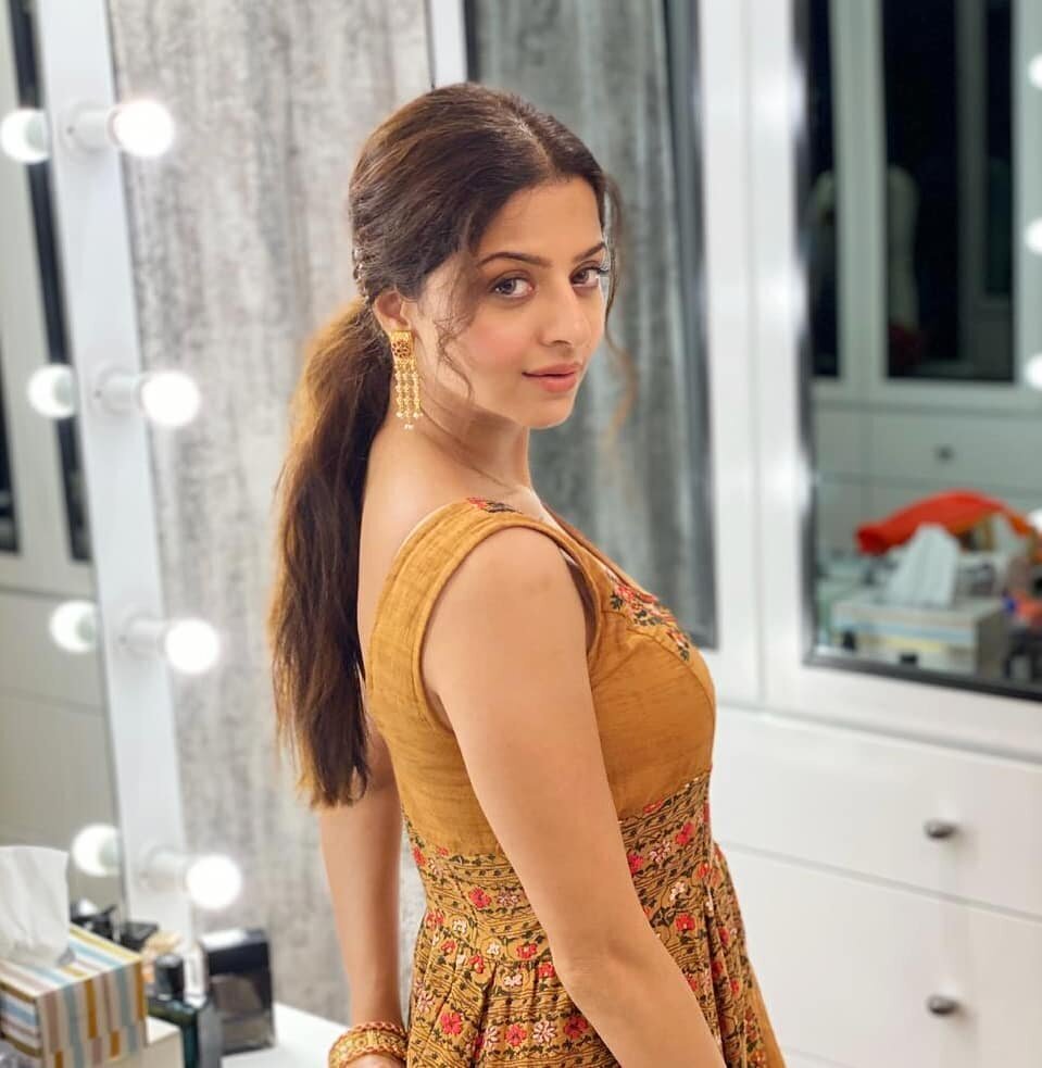 Vedhika Latest Photos | Picture 1733677