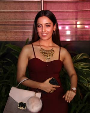 Srishty Rode - Photos: Celebs At The Premiere Of The Musical Theater 'umrao Jaan'