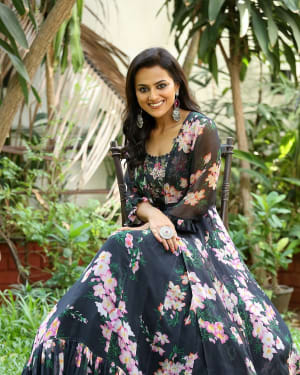 Shraddha Srinath Photos at Jersey Interview | Picture 1642789