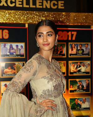 Pooja Hegde - Sakshi Excellence Awards 2018 Photos | Picture 1674119