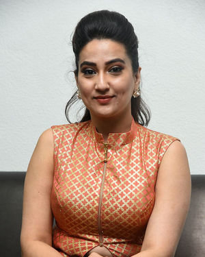 Manjusha - 2 Hours Love Movie Pre Release Event Photos | Picture 1679754